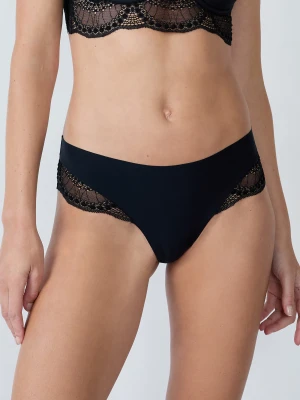 Hipsteri z mikrofibry i koronki Etam