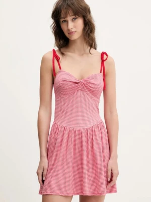Hollister Co. sukienka kolor czerwony mini rozkloszowana KI359-5010