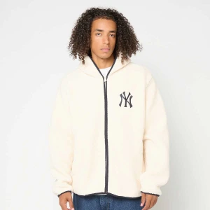 Hooded Sherpa New York Yankees New Era beż