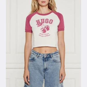 Hugo Blue T-shirt Dana | Cropped Fit