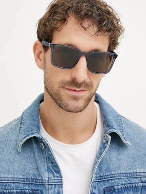 HUGO okulary przeciwsłoneczne męskie kolor granatowy HG 1327/S