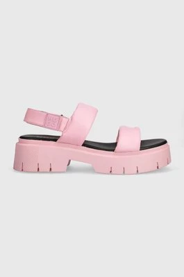 HUGO sandały skórzane Kris damskie kolor różowy na platformie 50517374