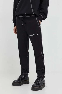 HUGO spodnie dresowe bawełniane kolor czarny z aplikacją 50504720