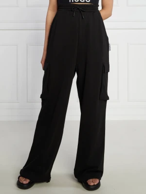 HUGO Spodnie dresowe Naleva | Relaxed fit czarny