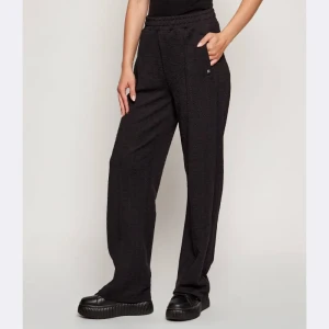 HUGO Spodnie dresowe Nargie | Relaxed fit