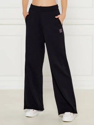 HUGO Spodnie dresowe Nasueda | Relaxed fit czarny