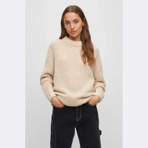 HUGO Wełniany sweter Sloos | Loose fit