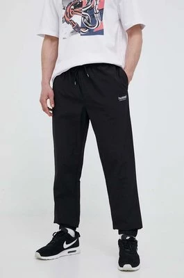 Hummel spodnie dresowe kolor czarny z nadrukiem