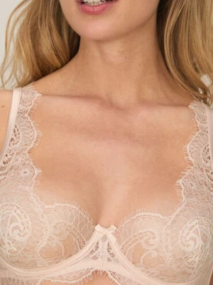 Hunkemöller Biustonosz z fiszbinami bez wyściółki Sylvia Beżowy