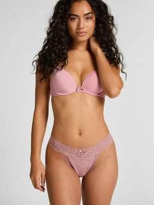 Hunkemöller Stringi z niskim stanem Madison Fioletowy