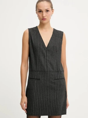 Iceberg sukienka z dodatkiem wełny