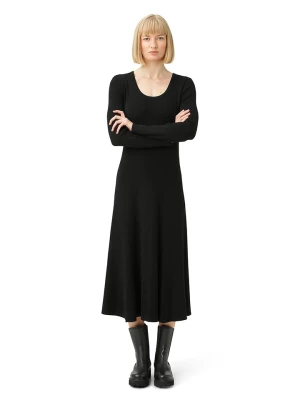 Ilse Jacobsen Sukienka dzianinowa w kolorze czarnym rozmiar: L