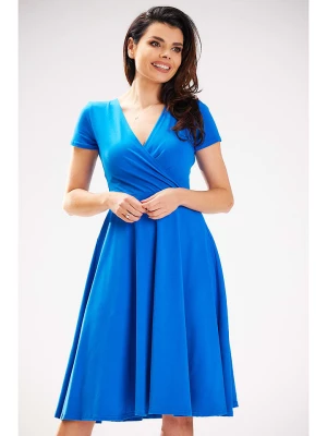 INFINITE YOU Sukienka w kolorze niebieskim rozmiar: S
