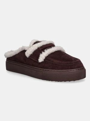 Inuikii kapcie zamszowe Mule Wool kolor czerwony 1004.017.0011.518