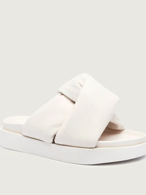 INUIKII Skórzane klapki soft crossed ecru