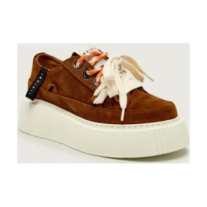 INUIKII Sneakersy MATILDA | zamsz