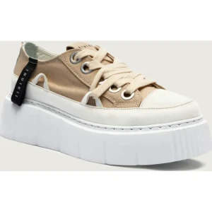 INUIKII Trampki MATILDA