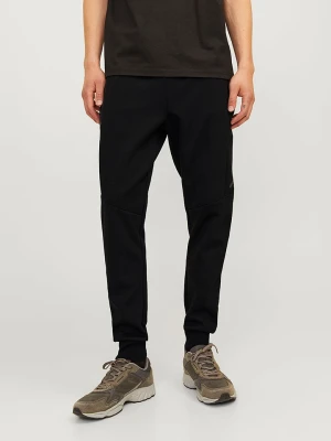 Jack & Jones Spodnie dresowe "Will" w kolorze czarnym rozmiar: L