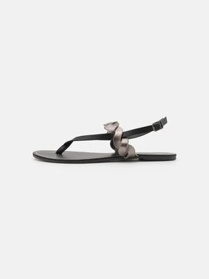 Japonki Anna Field Wide Fit
