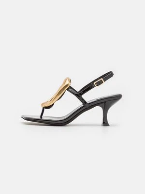 Japonki Jeffrey Campbell