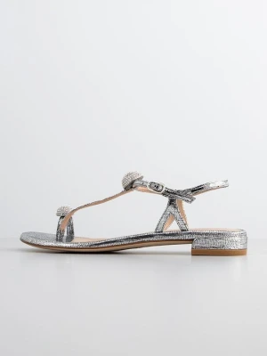 Japonki Stuart Weitzman srebrny