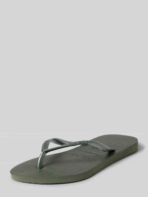Japonki z detal z logo Havaianas