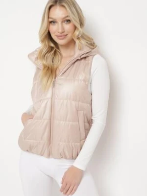 Jasnobeżowa Kamizelka z Odpinanym Kapturem i Kieszeniami Pikowana Aggevia swest