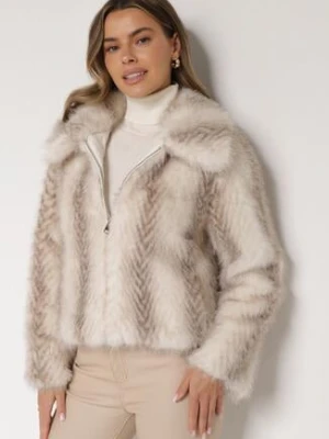 Jasnobeżowa Kurtka Futerko o Prostym Kroju z Zapięciem na Suwak Tusiviela