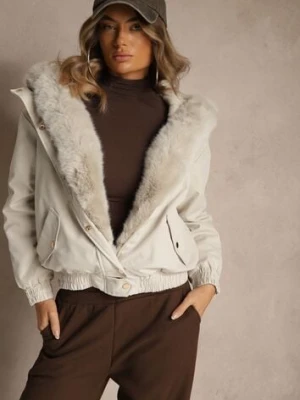 Jasnobeżowa Kurtka o Kroju Bomberki z Kapturem i Futerkiem Rafenea swest