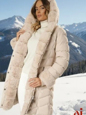 Jasnobeżowa Kurtka z Pikowanymi Przeszyciami Mocno Ocieplana z Paskiem i Odpinanym Futerkiem Hedista