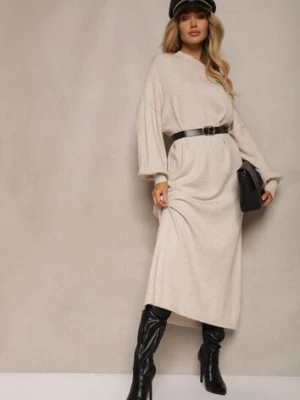 Jasnobeżowa Pudełkowa Sukienka z Wiskozą i Półgolfem Salindra m&d fashion