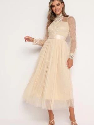 Jasnobeżowa Rozkloszowana Sukienka Maxi z Siateczki Ozdobiona Koronką Vireln elsa.m by may
