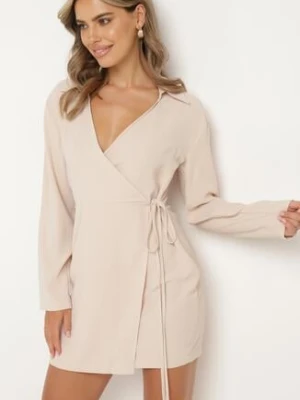 Jasnobeżowa Sukienka Kopertowa z Cienkim Sznureczkiem w Talii Perlea lefon