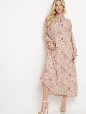 Jasnobeżowa Sukienka Plisowana o Rozkloszowanym Kroju w Print Paisley z Wiązaniem na Dekolcie Rosamuna m&d fashion