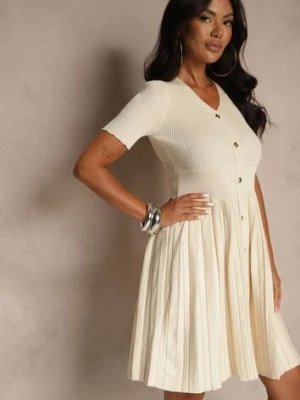 Jasnobeżowa Wiskozowa Sukienka Rozkloszowana Zdobiona Guzikami i Plisami Alulassa elsa.m by may