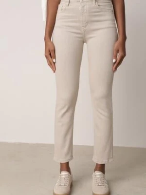 Jasnobeżowe Bawełniane Jeansy o Klasycznym Kroju Nallinda hello miss