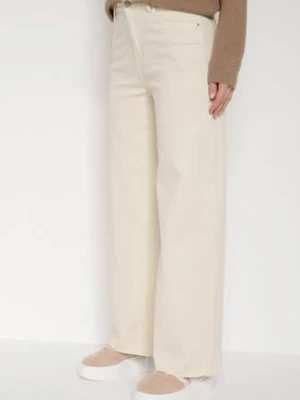 Jasnobeżowe Jeansy o Szerokim Fasonie z Wysokim Stanem i Surowymi Krawędziami Cattia
