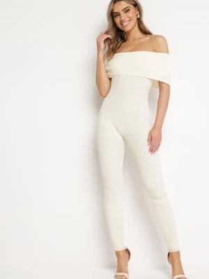 Jasnobeżowy Elastyczny Kombinezon Dopasowany z Hiszpańskim Dekoltem Necta lovery