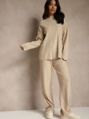 Jasnobeżowy Komplet Oversize z Dzianiny z Wełną Sweter i Szerokie Spodnie Alenria