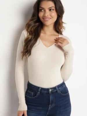 Jasnobeżowy Sweter z Bawełną i Dekoltem w Serek Etarevia