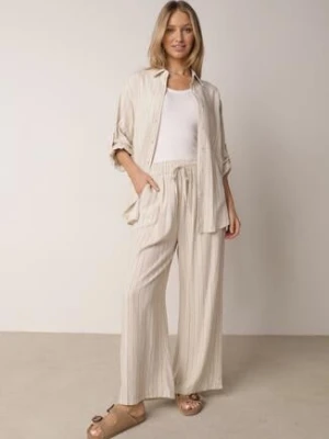 Jasnobeżowy Wiskozowo-Lniany Komplet w Paski Koszula i Szerokie Spodnie Terasea m&d fashion