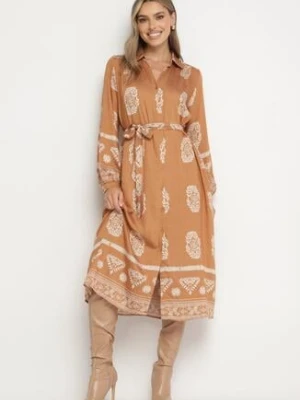 Jasnobrązowa Koszulowa Sukienka Ozdobiona Ornamentalnym Wzorem z Wiązanym Paskiem Roriola unigirl