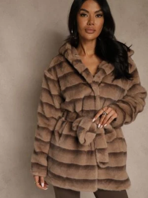 Jasnobrązowa Kurtka Futrzana z Nieodpinanym Kapturem Ozdobiona Paskiem Zetelia