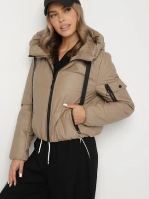 Jasnobrązowa Pikowana Kurtka z Kapturem o Klasycznym Kroju Tulasia swest