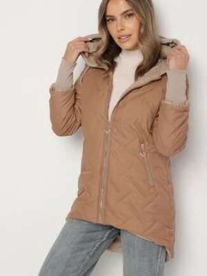 Jasnobrązowa Pikowana Kurtka z Przedłużonym Tyłem i Kapturem Melune swest