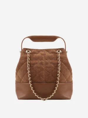 Jasnobrązowa Torebka Bucket Bag z Przeszyciami w Romby z Rączką i Uchwytami z Łańcuszkiem Denidora Caely Brązowy