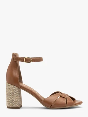 Jasnobrązowe sandały damskie na ozdobnym obcasie Ryłko