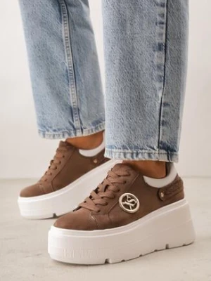 Jasnobrązowe Sneakersy Vices na Grubej Podeszwie z Metaliczną Ozdobą Tatorelis