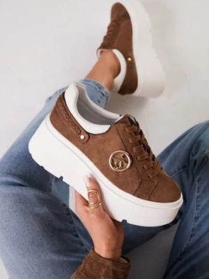 Jasnobrązowe Sneakersy Vices na Platformie Ozdobione Metaliczną Aplikacją Tatellia