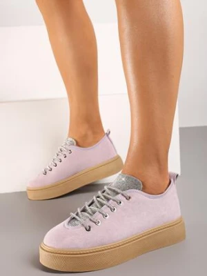 Jasnofioletowe Sznurowane Sneakersy na Grubszej Podeszwie Zdobione Delikatnymi Cyrkoniami Limeta
